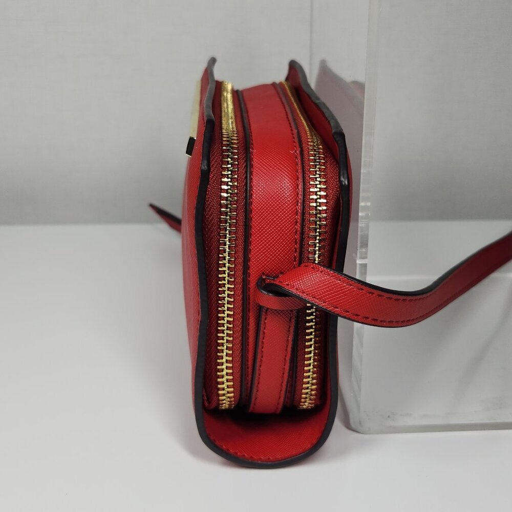 Steve Madden Crimson Bkarlee Purse Crossbody Red - Picture 3 of 11